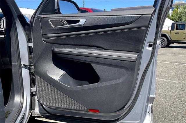 used 2024 Volkswagen Atlas Cross Sport car, priced at $35,000