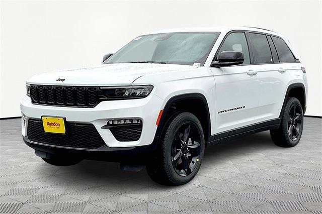 new 2025 Jeep Grand Cherokee car, priced at $51,940