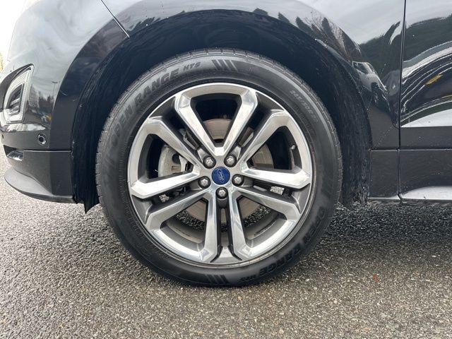 used 2017 Ford Edge car, priced at $14,000