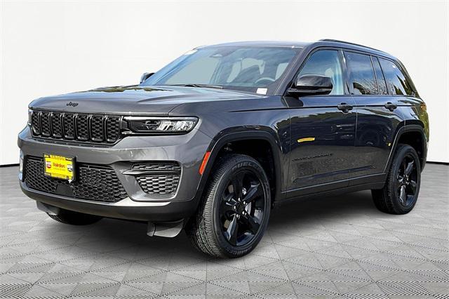 new 2025 Jeep Grand Cherokee car, priced at $47,375