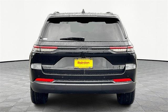 new 2025 Jeep Grand Cherokee car, priced at $44,675