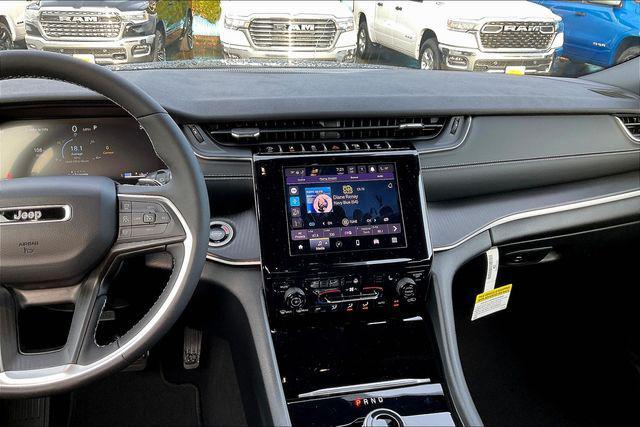 new 2025 Jeep Grand Cherokee car, priced at $38,750