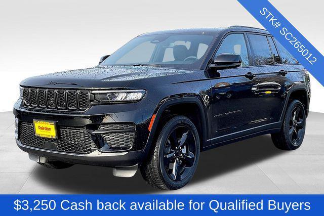 new 2025 Jeep Grand Cherokee car, priced at $36,550