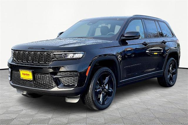 new 2025 Jeep Grand Cherokee car, priced at $46,170