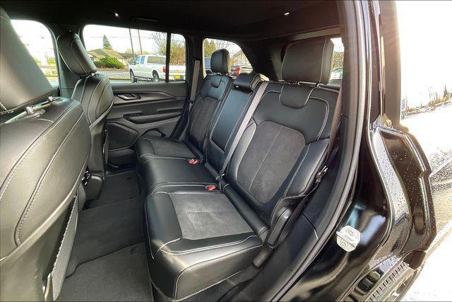 new 2025 Jeep Grand Cherokee car, priced at $38,750