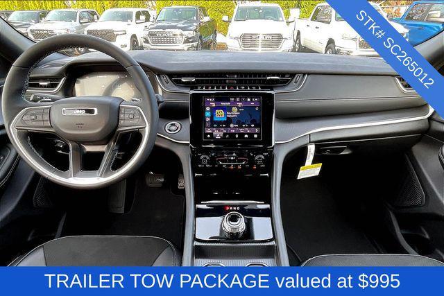 new 2025 Jeep Grand Cherokee car, priced at $36,550
