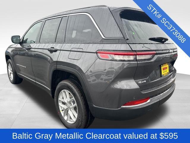 new 2025 Jeep Grand Cherokee car, priced at $35,250