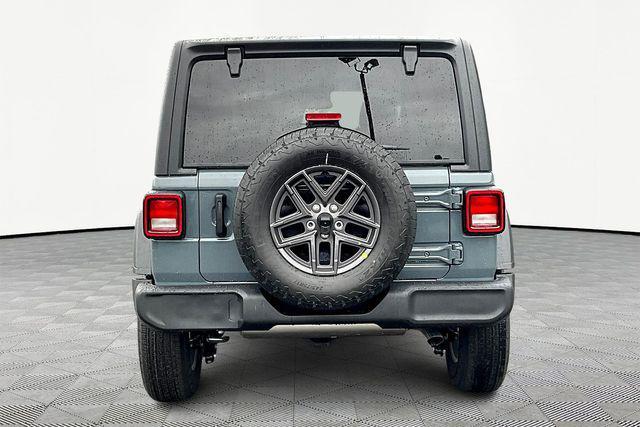 new 2025 Jeep Wrangler car, priced at $45,850