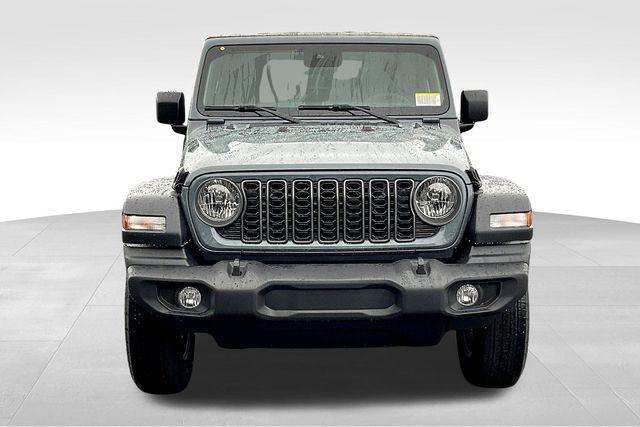new 2025 Jeep Wrangler car, priced at $45,850