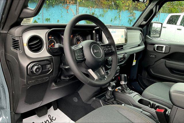 new 2025 Jeep Wrangler car, priced at $45,850