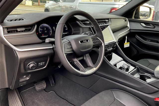 new 2025 Jeep Grand Cherokee L car, priced at $50,175