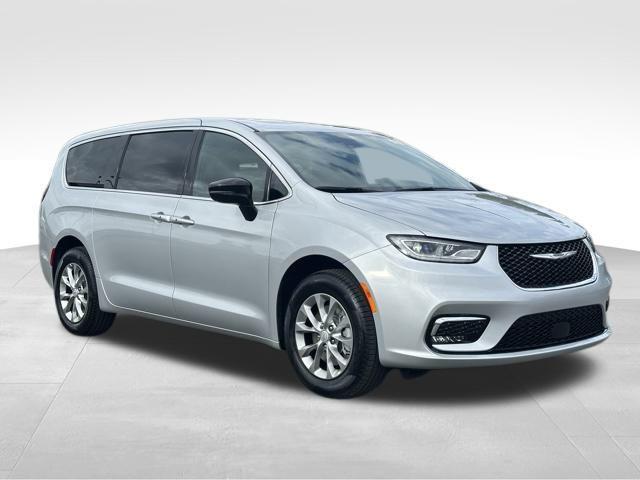 new 2026 Chrysler Pacifica car, priced at $51,025