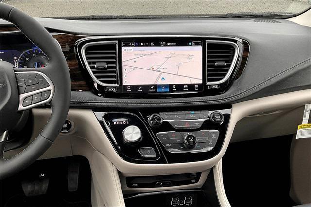 new 2024 Chrysler Pacifica car, priced at $49,470