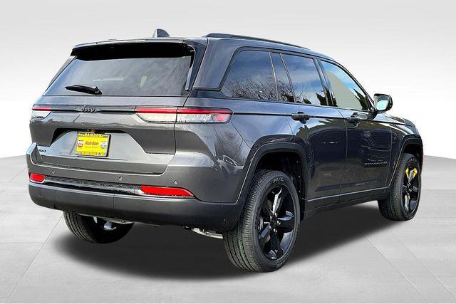 new 2025 Jeep Grand Cherokee car, priced at $38,750