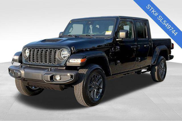 new 2025 Jeep Gladiator car, priced at $38,750