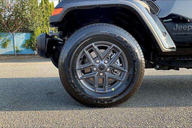 new 2025 Jeep Gladiator car, priced at $38,750