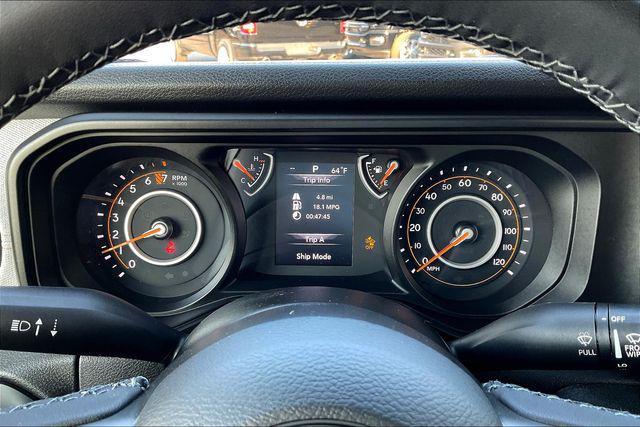 new 2025 Jeep Gladiator car, priced at $38,750