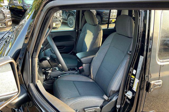 new 2025 Jeep Gladiator car, priced at $38,750