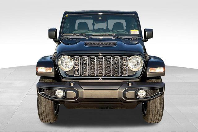 new 2025 Jeep Gladiator car, priced at $38,750