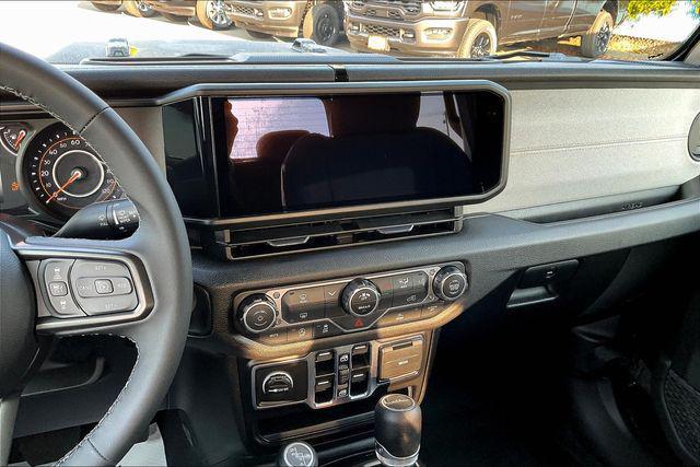 new 2025 Jeep Gladiator car, priced at $38,750