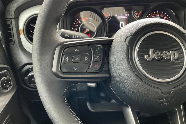 new 2025 Jeep Wrangler car, priced at $43,850