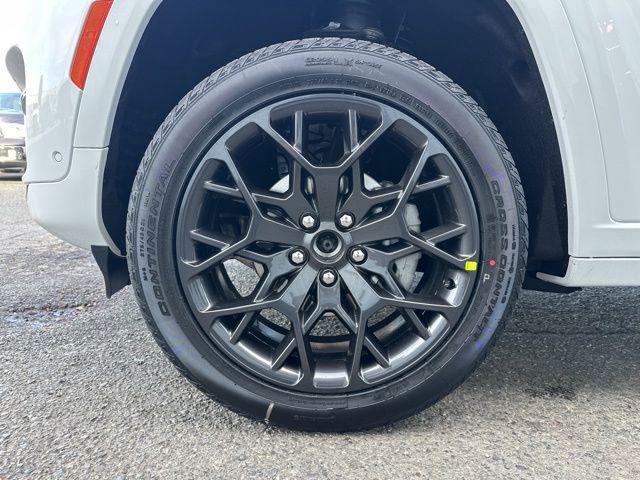 new 2025 Jeep Grand Cherokee car, priced at $64,810