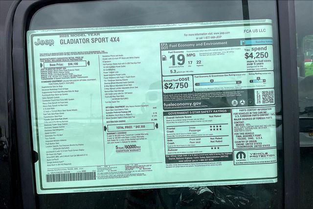 new 2025 Jeep Gladiator car, priced at $39,305