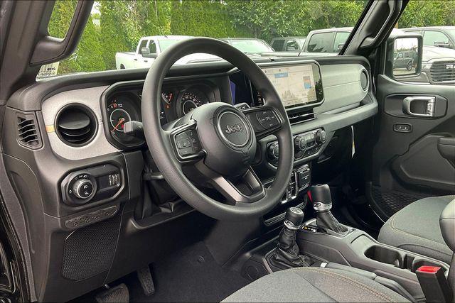 new 2025 Jeep Gladiator car, priced at $39,305