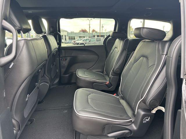 new 2026 Chrysler Pacifica car, priced at $55,530