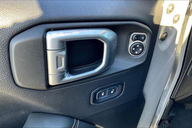 used 2021 Jeep Wrangler Unlimited car, priced at $28,000