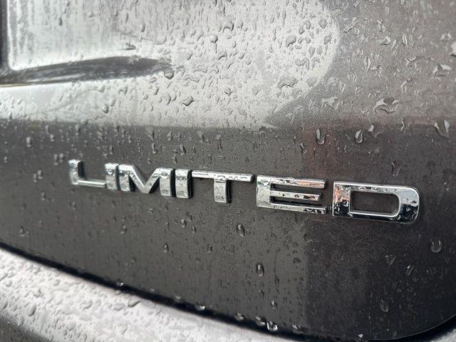 used 2020 Jeep Compass car, priced at $17,500