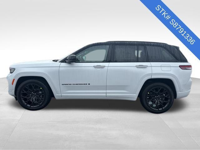 new 2025 Jeep Grand Cherokee car, priced at $59,750