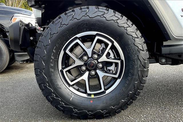 new 2025 Jeep Wrangler car, priced at $58,335