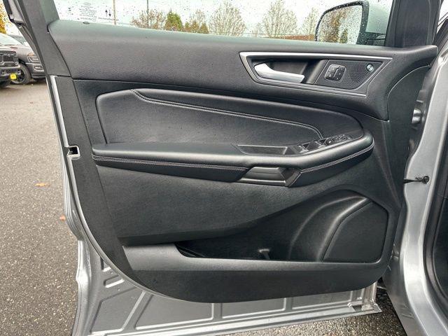 used 2022 Ford Edge car, priced at $26,000