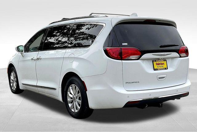 used 2019 Chrysler Pacifica car, priced at $14,000