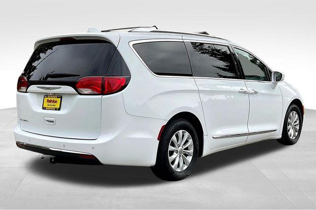 used 2019 Chrysler Pacifica car, priced at $14,000