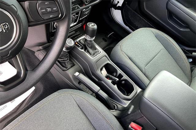 new 2025 Jeep Wrangler car, priced at $38,869