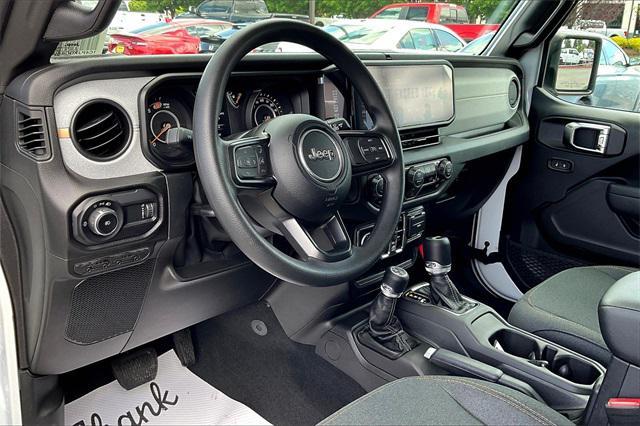 new 2025 Jeep Wrangler car, priced at $38,869