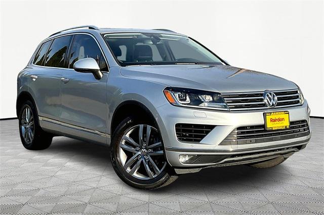 used 2015 Volkswagen Touareg car, priced at $14,000