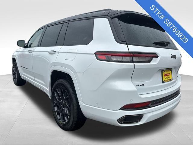 new 2025 Jeep Grand Cherokee L car, priced at $66,560