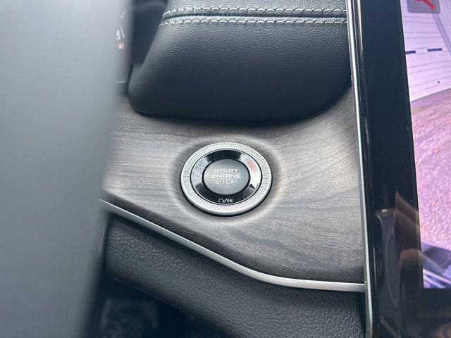 new 2025 Jeep Grand Cherokee car, priced at $50,485