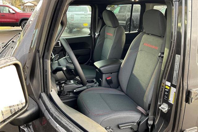 new 2025 Jeep Wrangler car, priced at $59,827