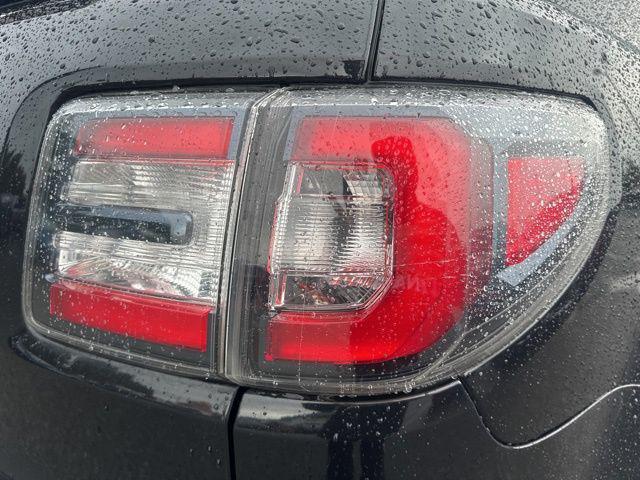 used 2015 GMC Acadia car, priced at $11,000