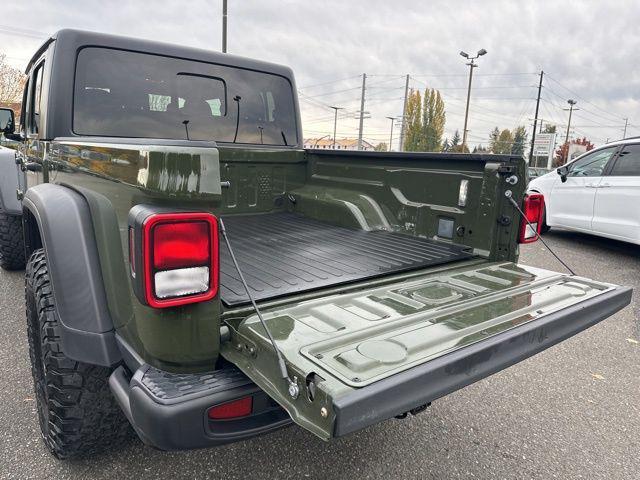 used 2023 Jeep Gladiator car, priced at $44,000