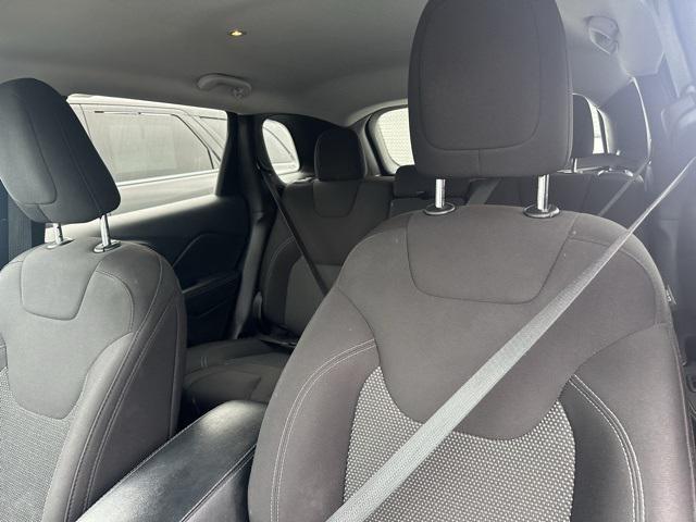 used 2020 Jeep Cherokee car, priced at $13,500