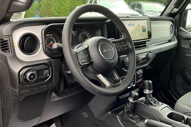 new 2025 Jeep Wrangler car, priced at $45,850
