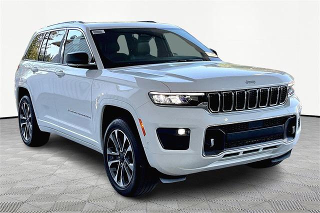 new 2024 Jeep Grand Cherokee car, priced at $54,290