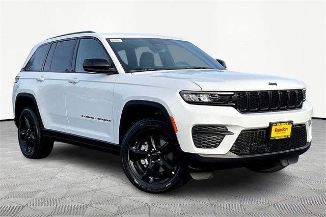 new 2025 Jeep Grand Cherokee car, priced at $45,080