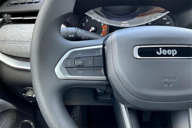 new 2025 Jeep Compass car, priced at $28,895