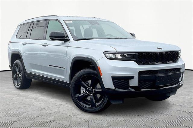 new 2025 Jeep Grand Cherokee L car, priced at $47,675